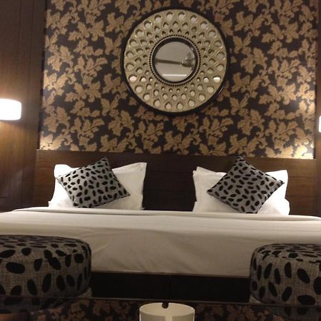Palm Village Resort Kolkata Luaran gambar