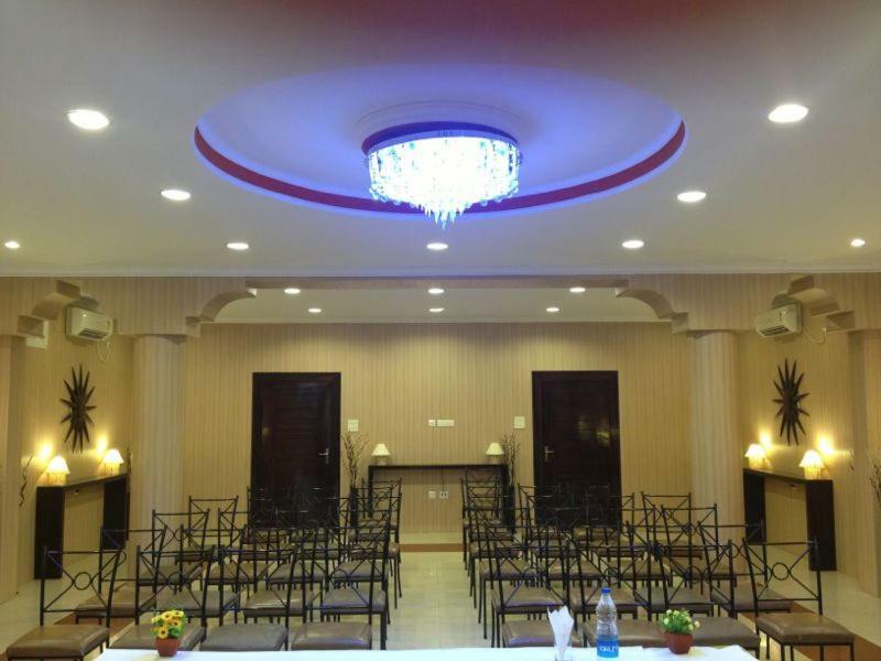 Palm Village Resort Kolkata Luaran gambar