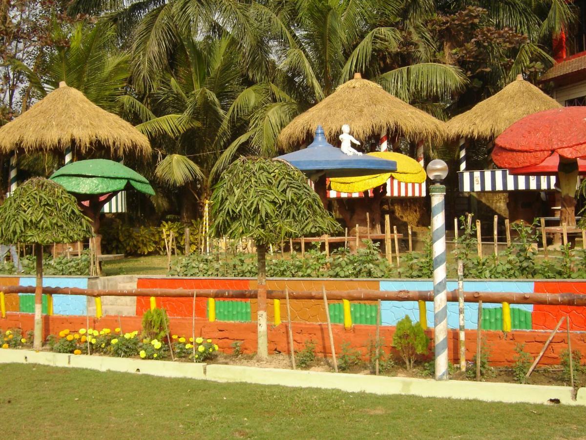 Palm Village Resort Kolkata Luaran gambar