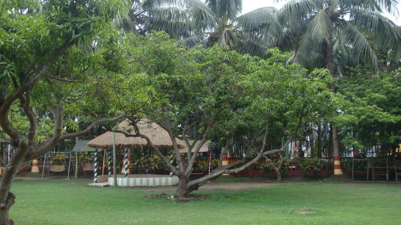Palm Village Resort Kolkata Luaran gambar