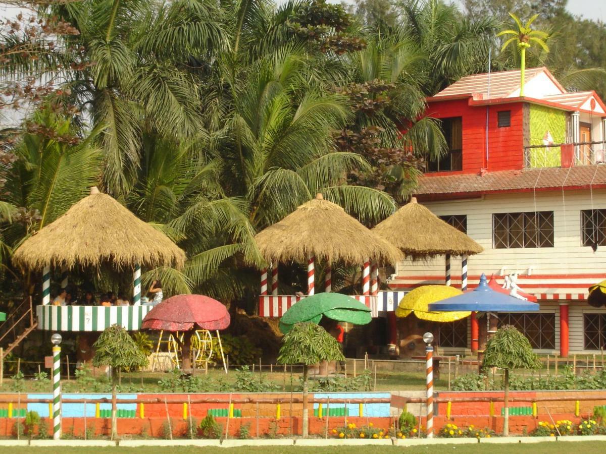 Palm Village Resort Kolkata Luaran gambar