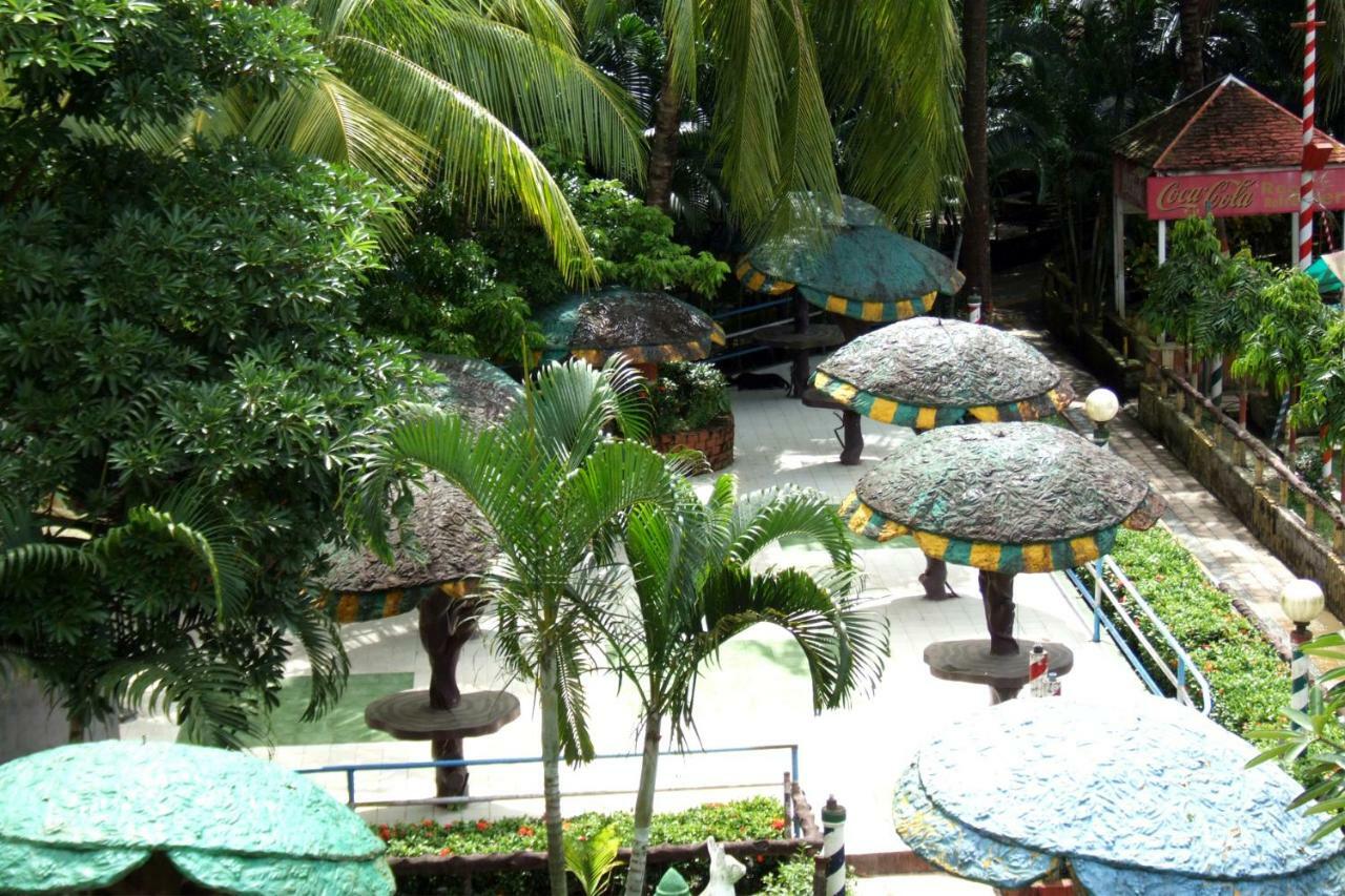 Palm Village Resort Kolkata Luaran gambar